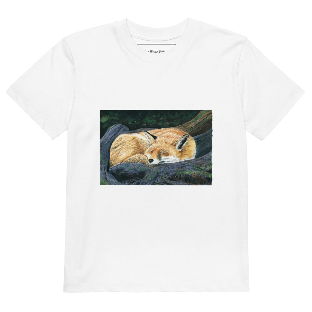 Sleeping fox in the forest (organic cotton kids t-shirt)